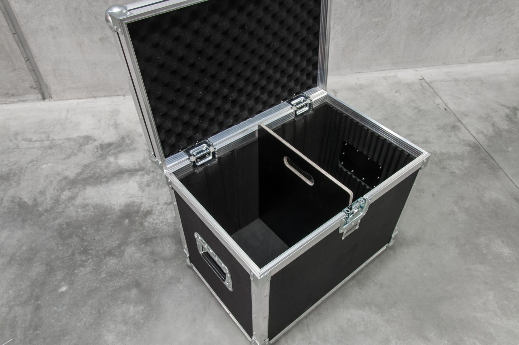 600 Monitor Case – Fiasco Cases NZ