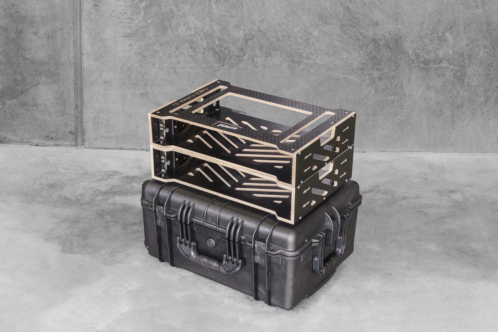 Flyrack Double 2U - Wireless Rack, Tracks Rack, IO Rack for Touring ...