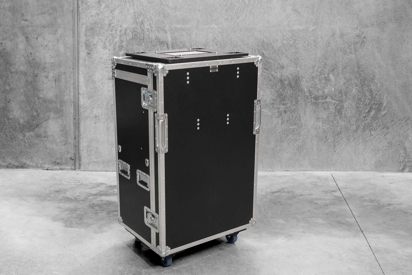 800 24-UP MIC STAND CASE