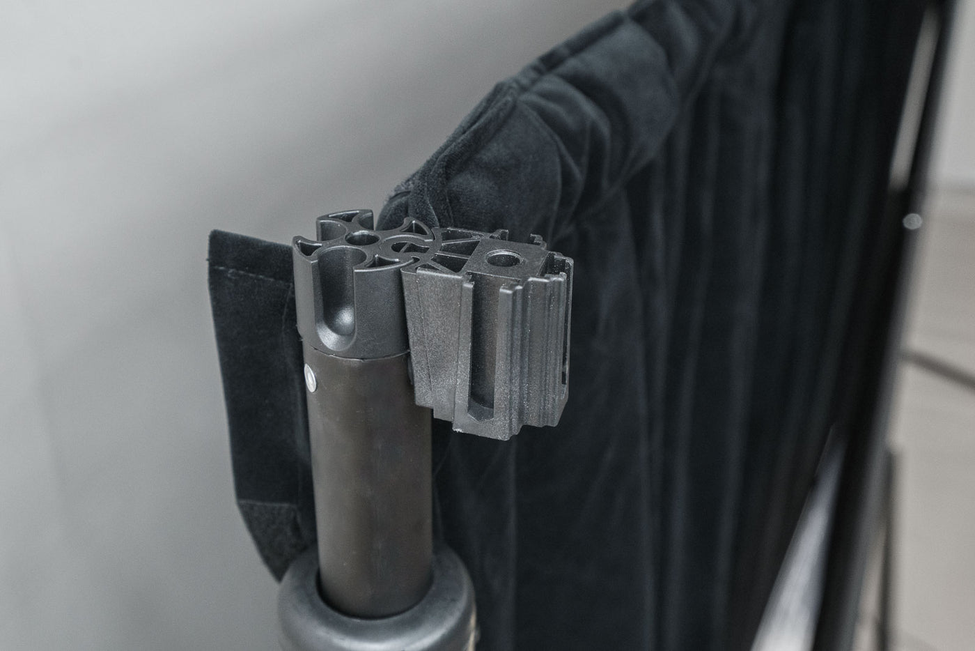 Shoulder Mount